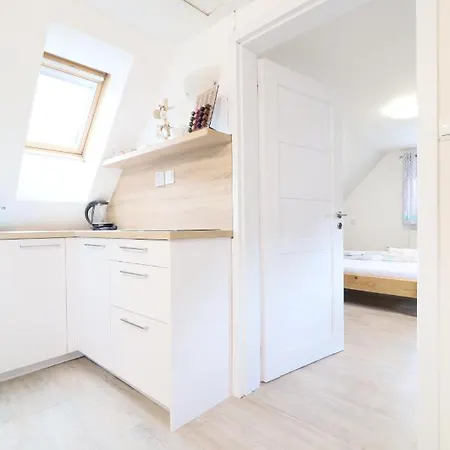 Adel * Český Krumlov