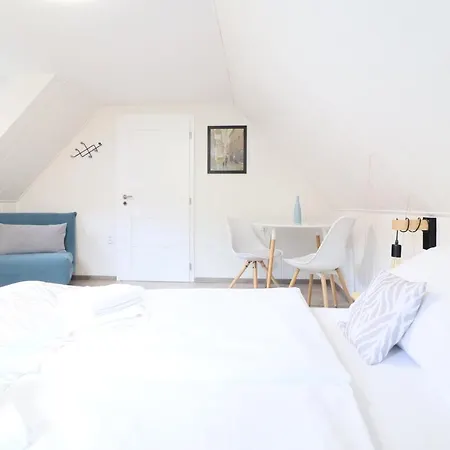 Homestay szállás Adel *