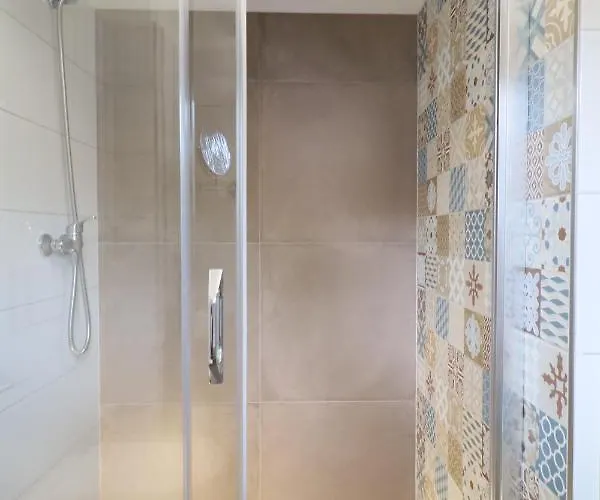 Adel 체스키크룸로프