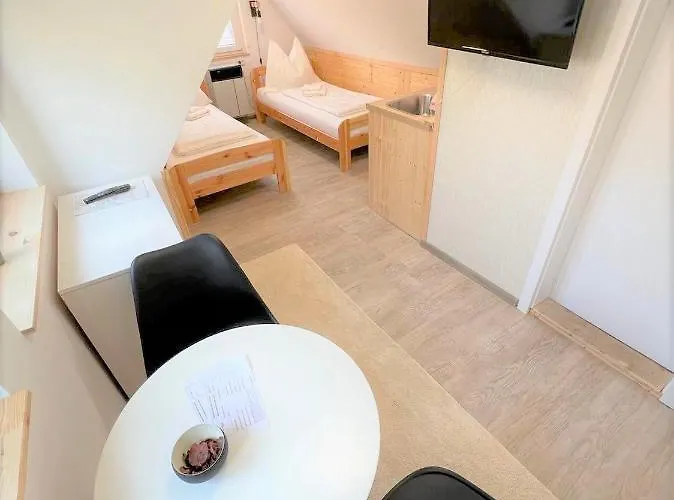 Kwatera prywatna Adel